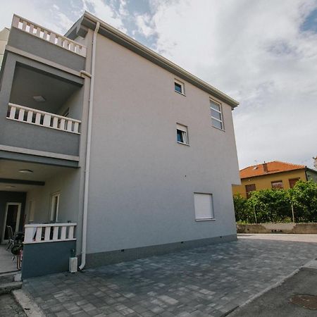 Royal Blue House 1 Hotel Kastela Exterior photo